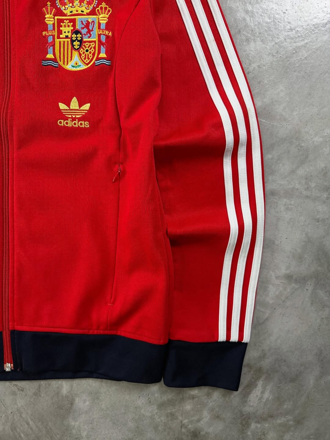 SaveClip.App_569696091_18052683779650127_357252772839805194_n